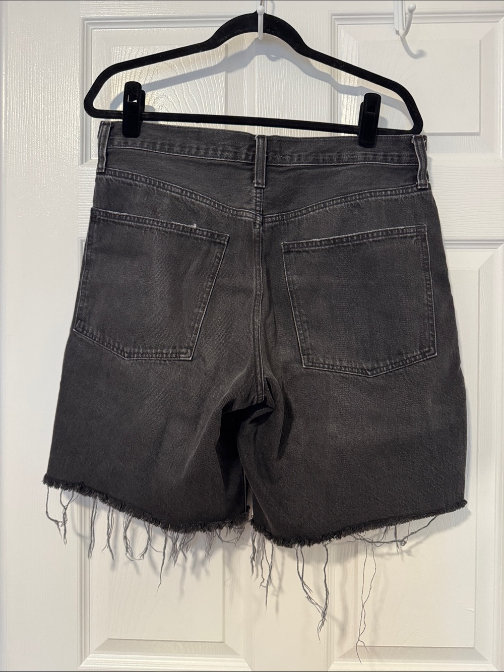 Madewell Women The Essex Long Baggy Short Raw Hem Black Denim Cutoff Size 30 - Picture 5 of 7